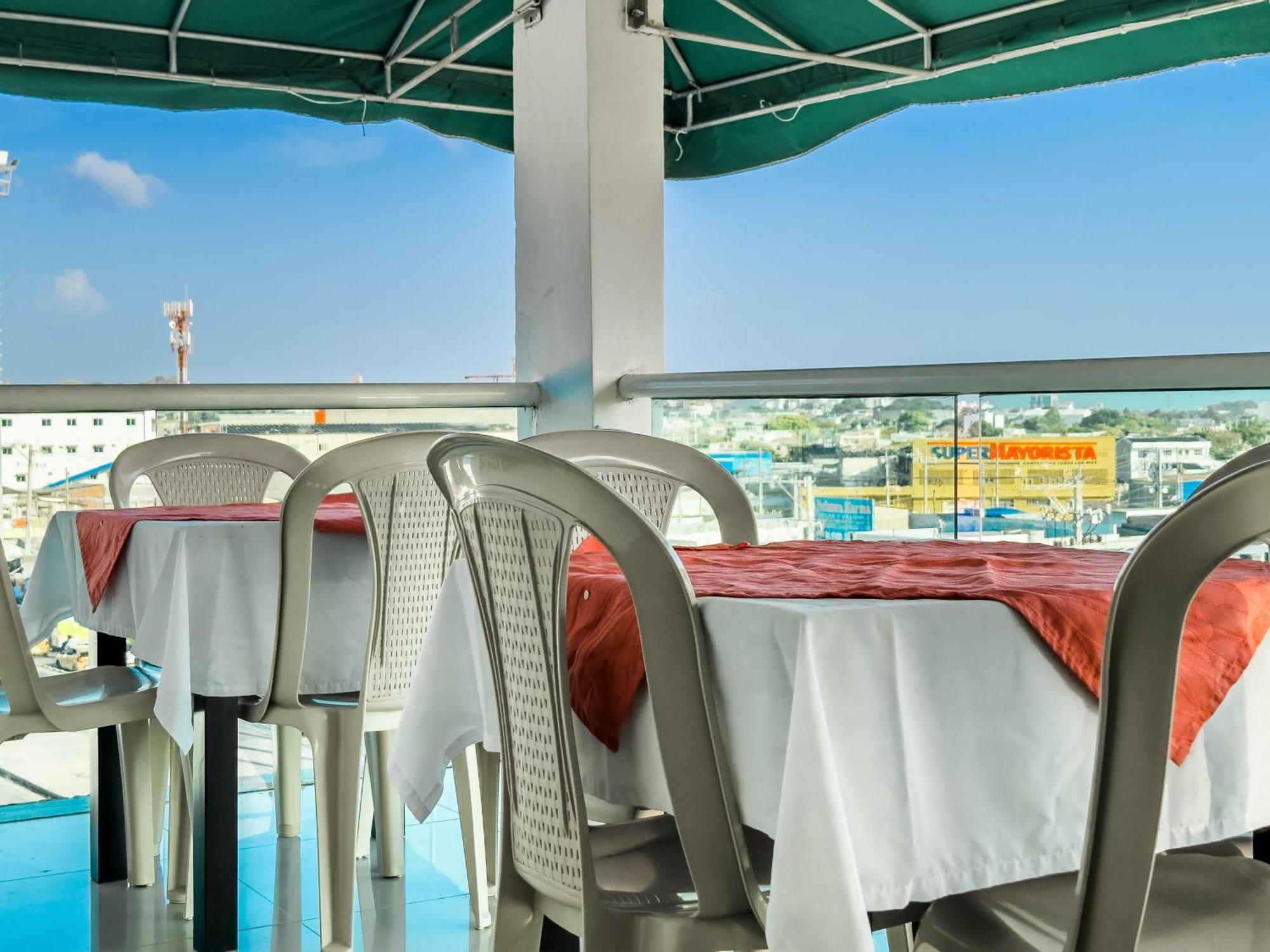 Hotel Bazurto Plaza Cartagena Exterior photo