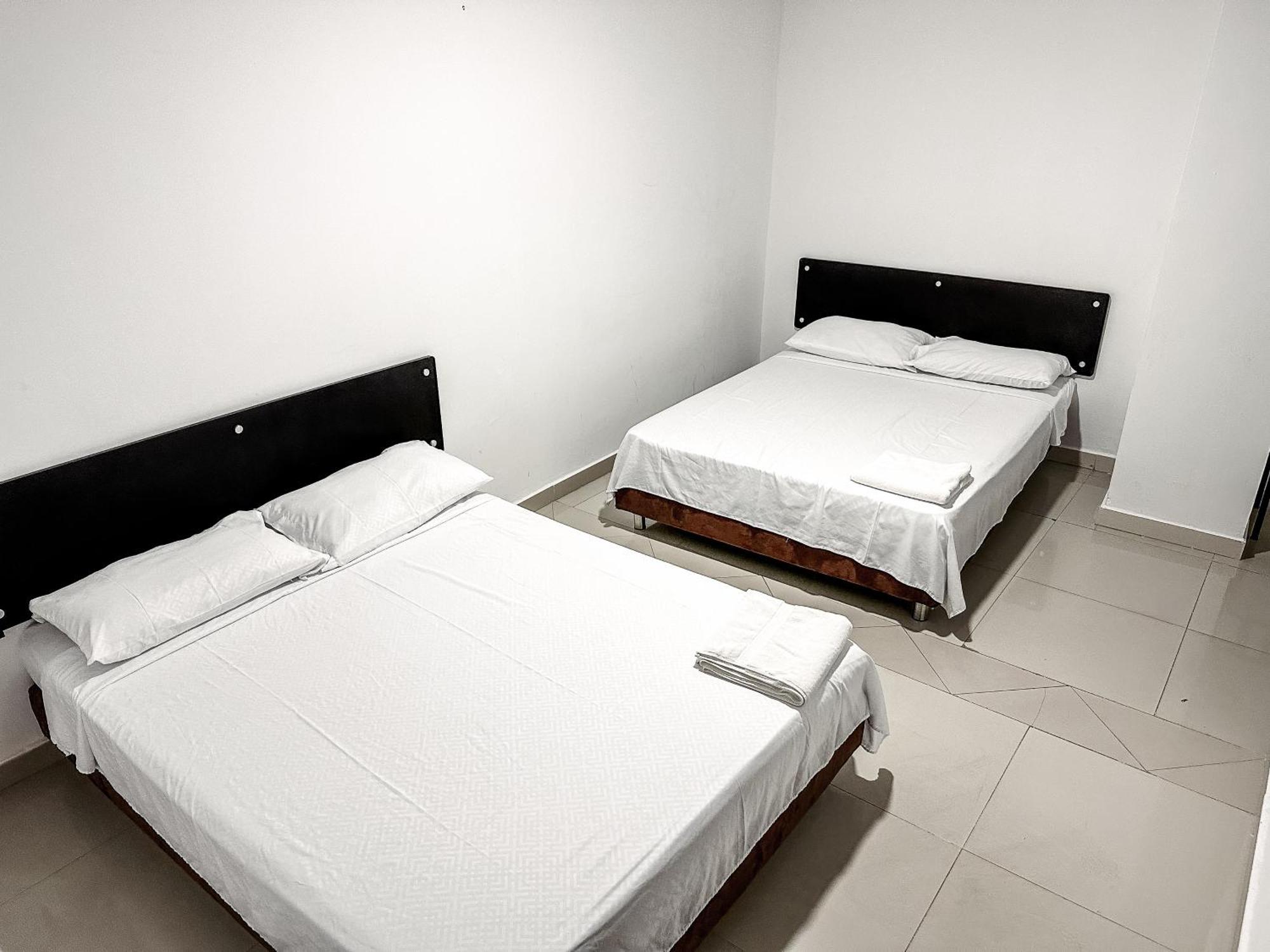 Hotel Bazurto Plaza Cartagena Exterior photo